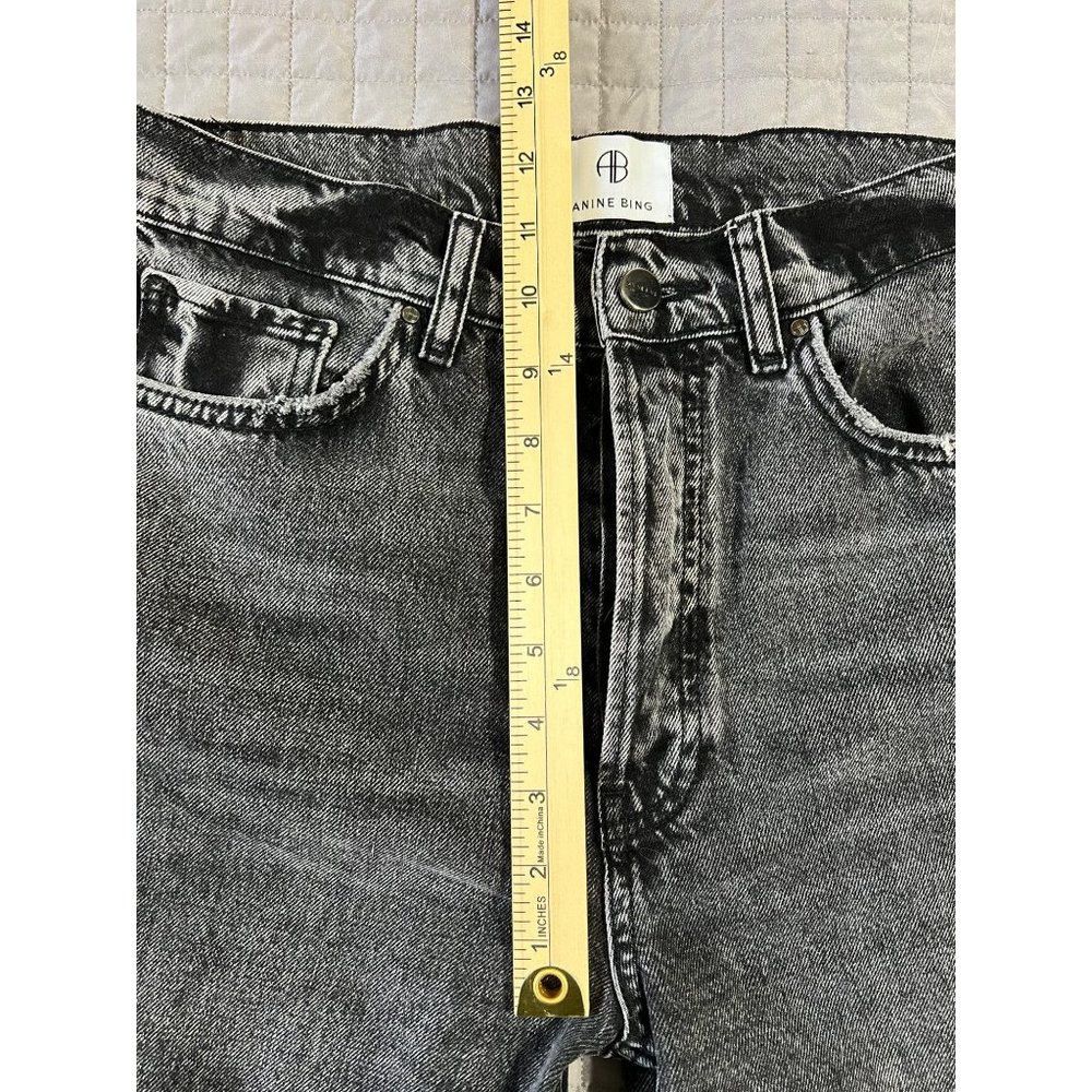 Stylish Gray Women's Straight Leg Jeans - Picture 12 of 12